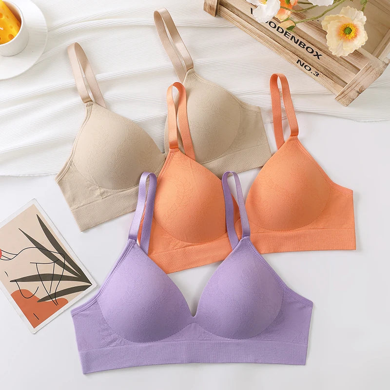 Women Underwear Set Ice Silk Seamless panties Sexy Low Waist Beautiful Back Push Up Bra Comfortable No Steel Ring Adjustable Lar