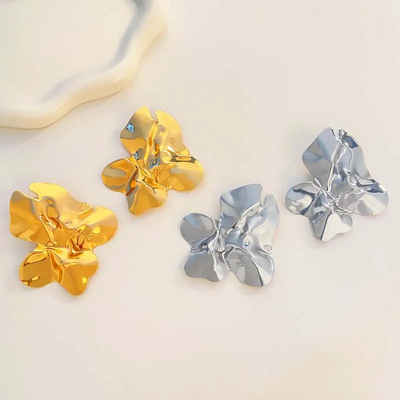 Vintage Metal Irregular Pleated Stud Earrings for Women Exaggerated Gold Color Large Geometric Statement Earrings Party Jewelry