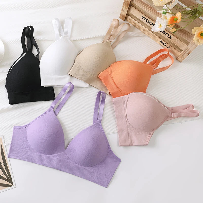 Women Underwear Set Ice Silk Seamless panties Sexy Low Waist Beautiful Back Push Up Bra Comfortable No Steel Ring Adjustable Lar